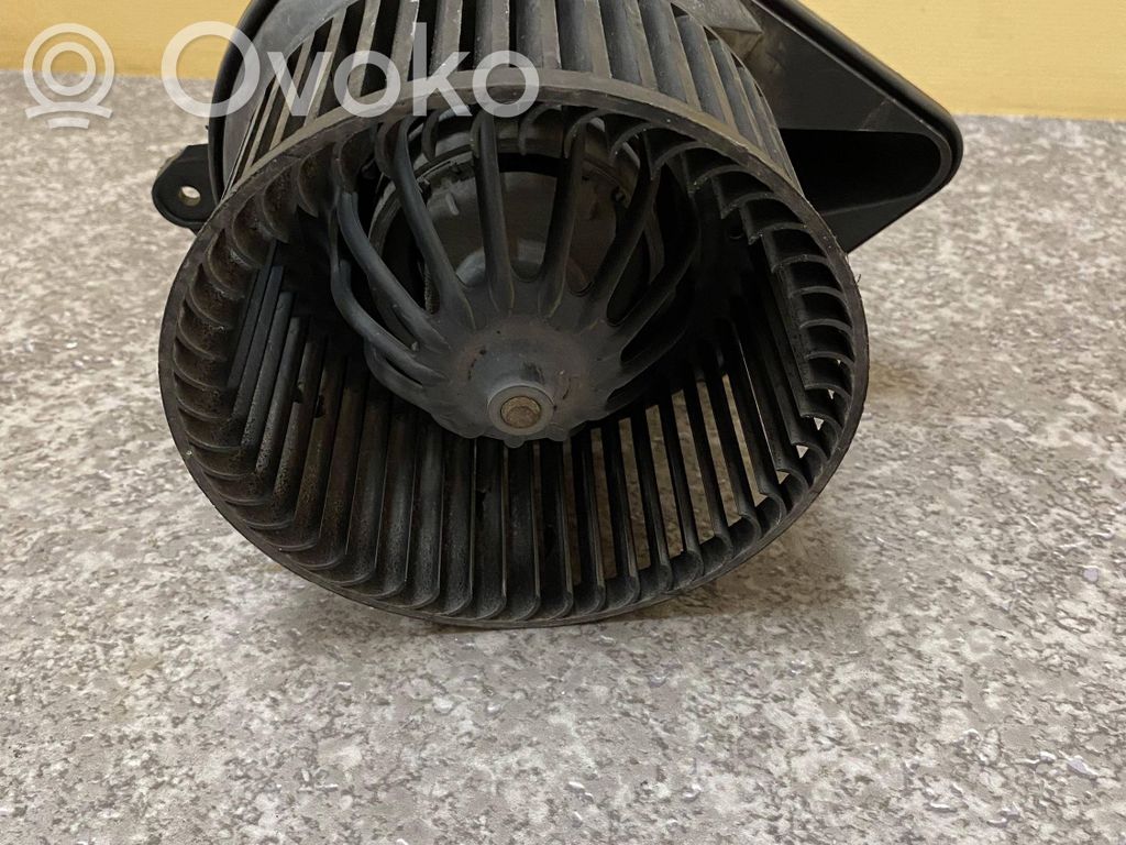 Renault Master II Mazā radiatora ventilators 