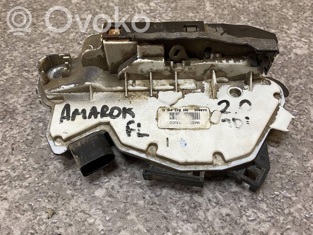 Volkswagen Amarok Priekšpusē slēdzene 