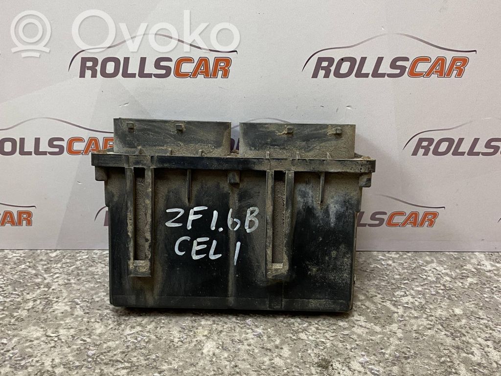 Opel Zafira A ABS relay 