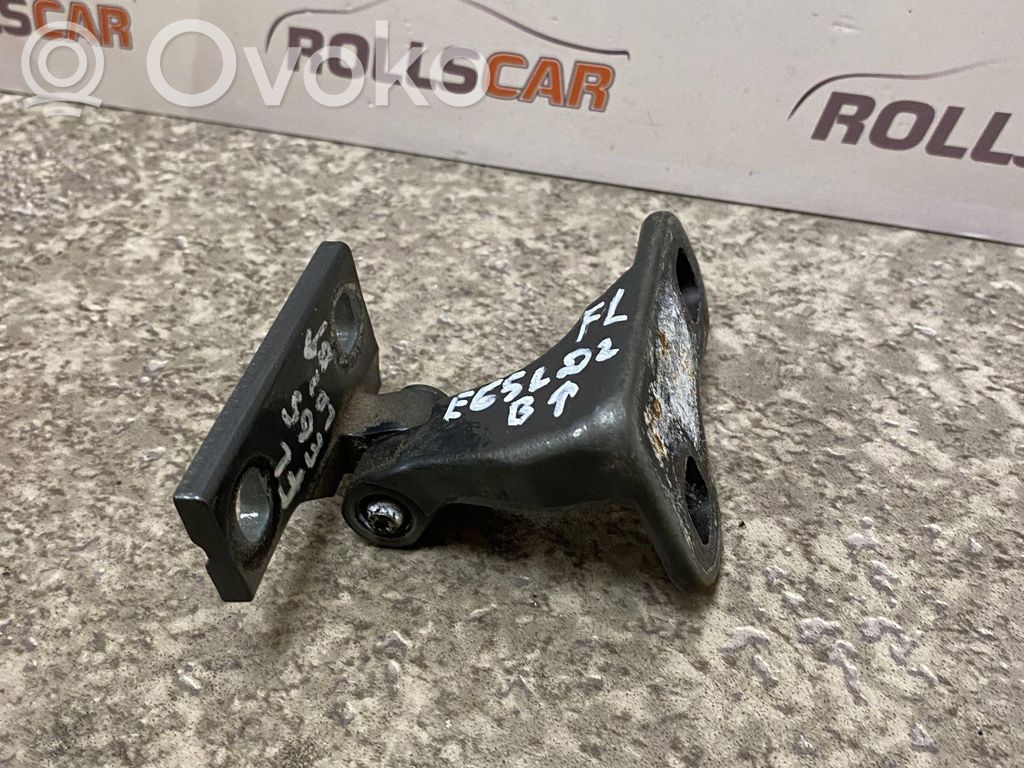 BMW 7 E65 E66 Front door upper hinge 