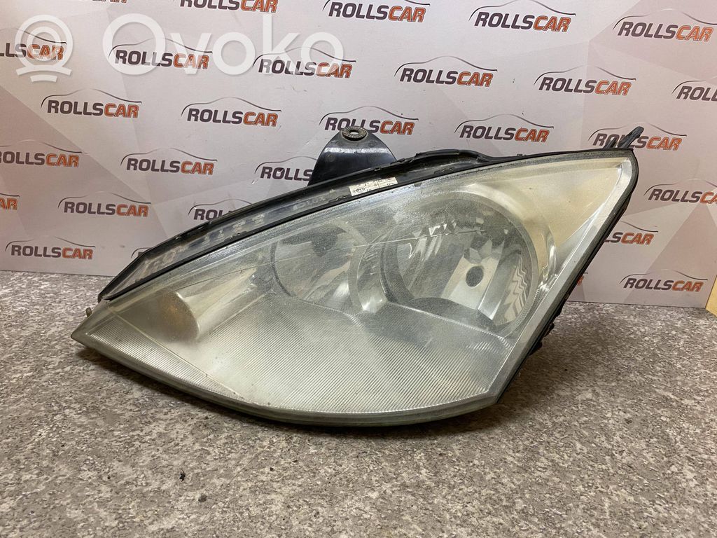 Ford Focus Headlight/headlamp 