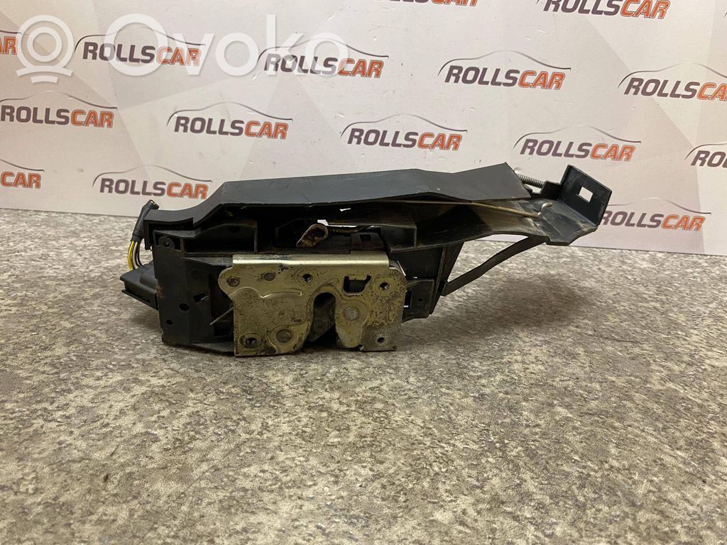 Ford Focus Front door lock 