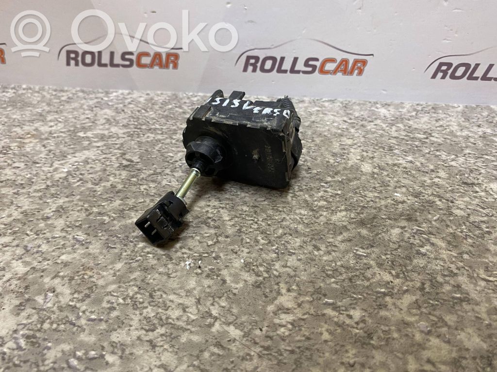 Toyota Avensis Verso Headlight part 