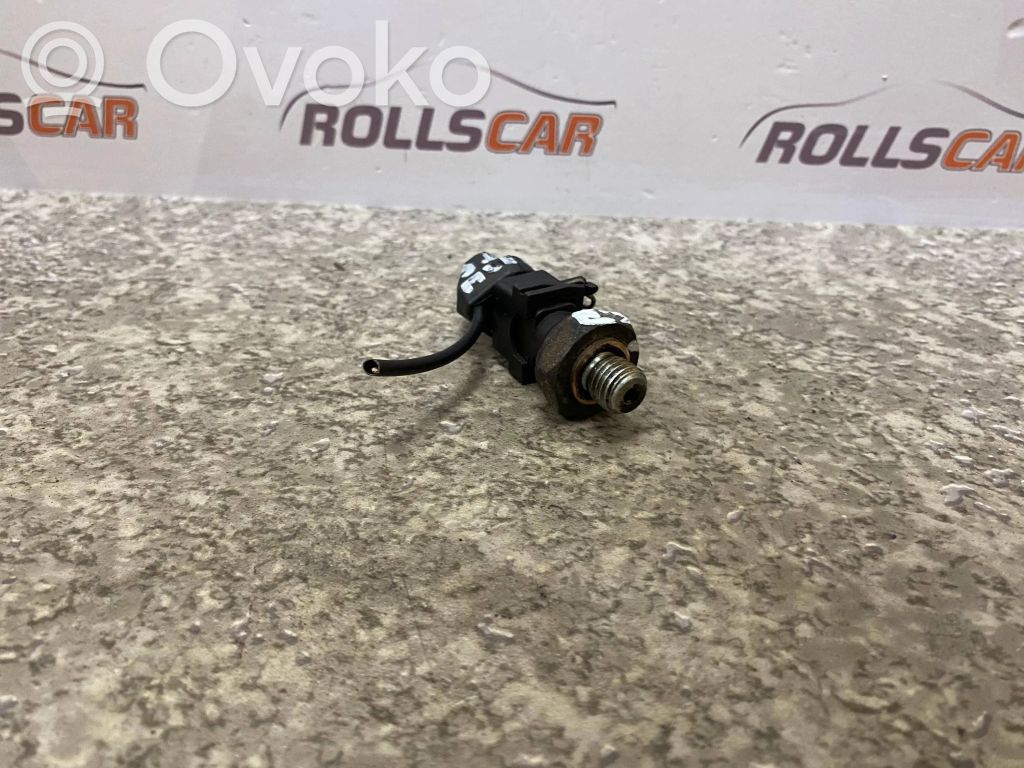 BMW 5 E39 Öldruckschalter 