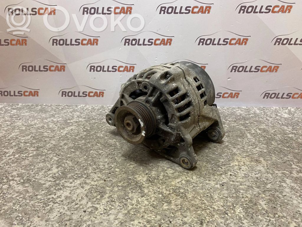 Audi A4 S4 B5 8D Ģenerators 