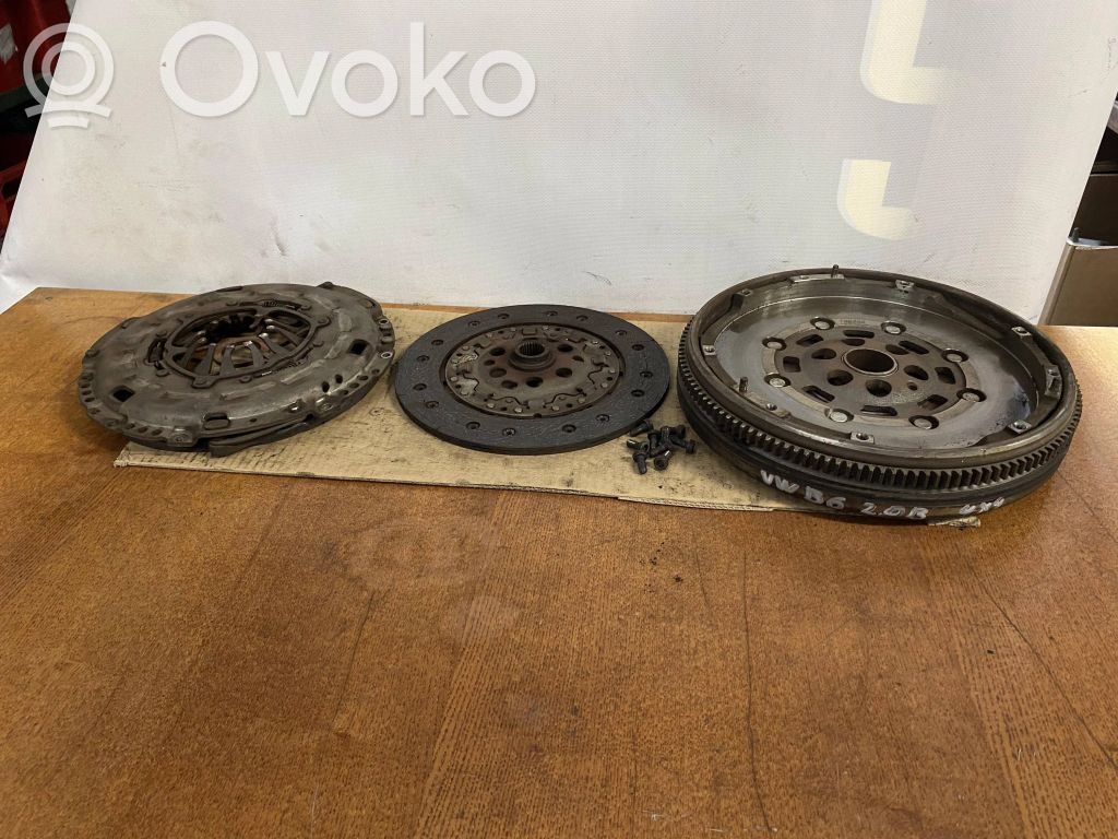 Volkswagen PASSAT B6 Sprzęgło / Komplet 