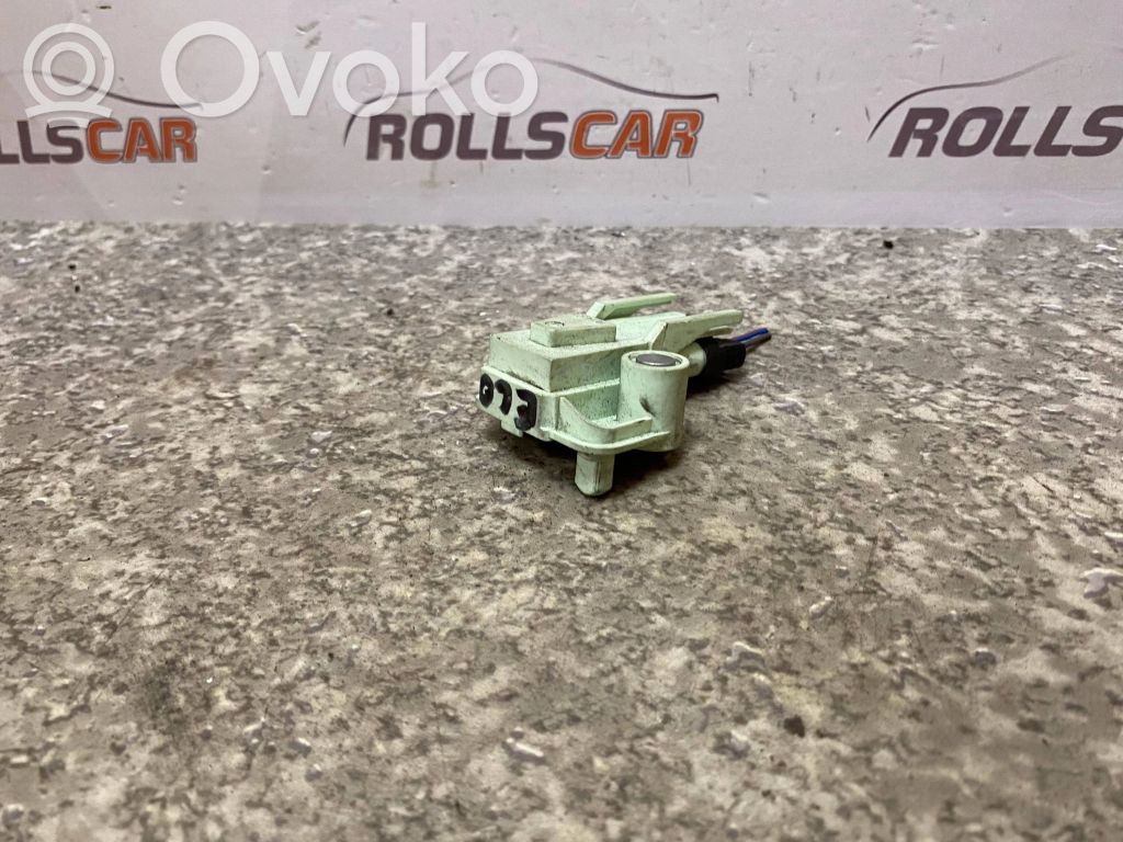 BMW 5 E60 E61 Airbag deployment crash/impact sensor 