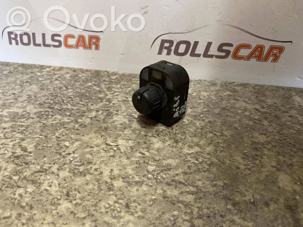 Audi A4 S4 B6 8E 8H Sivupeilin kytkin 