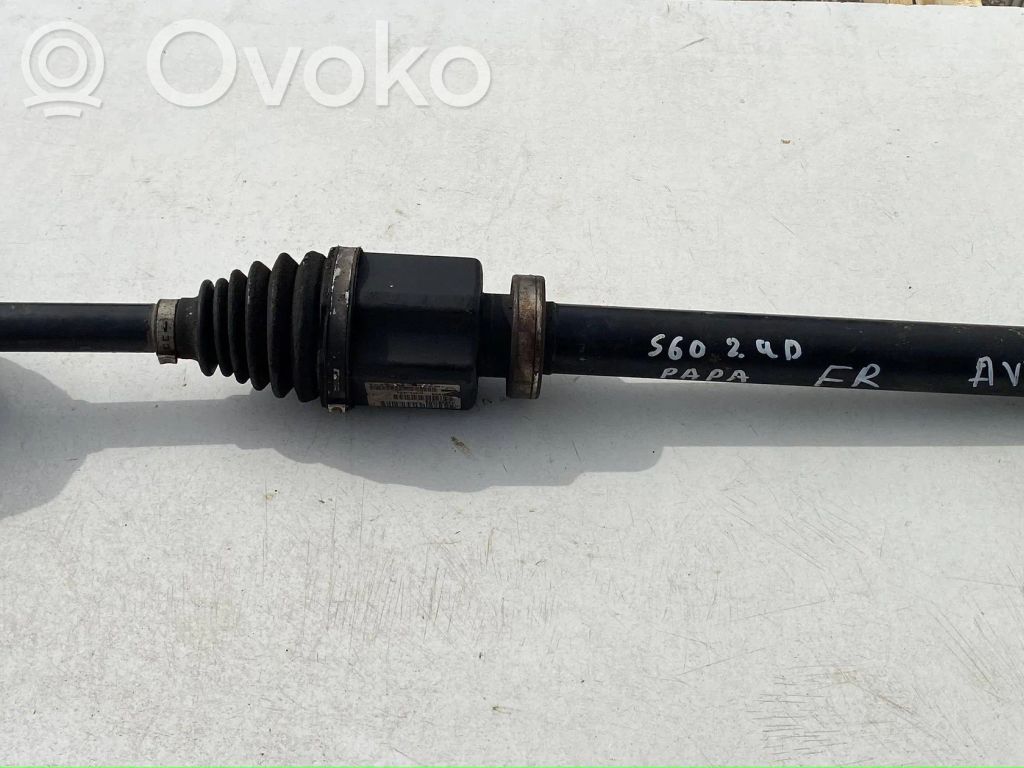 Volvo S60 Półoś przednia 
