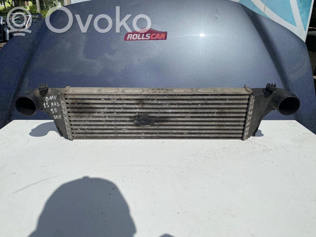 BMW X5 E53 Oro nukreipėjas/ kanalas interkūlerio radiatoriaus 