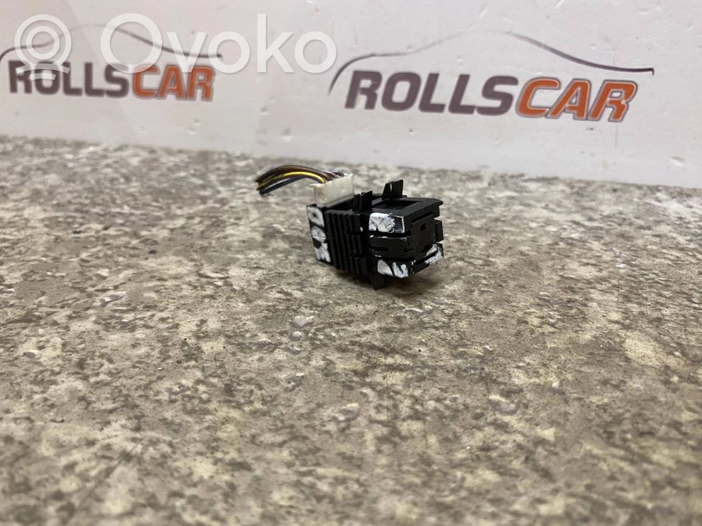 Land Rover Range Rover L322 Brake pedal sensor switch 