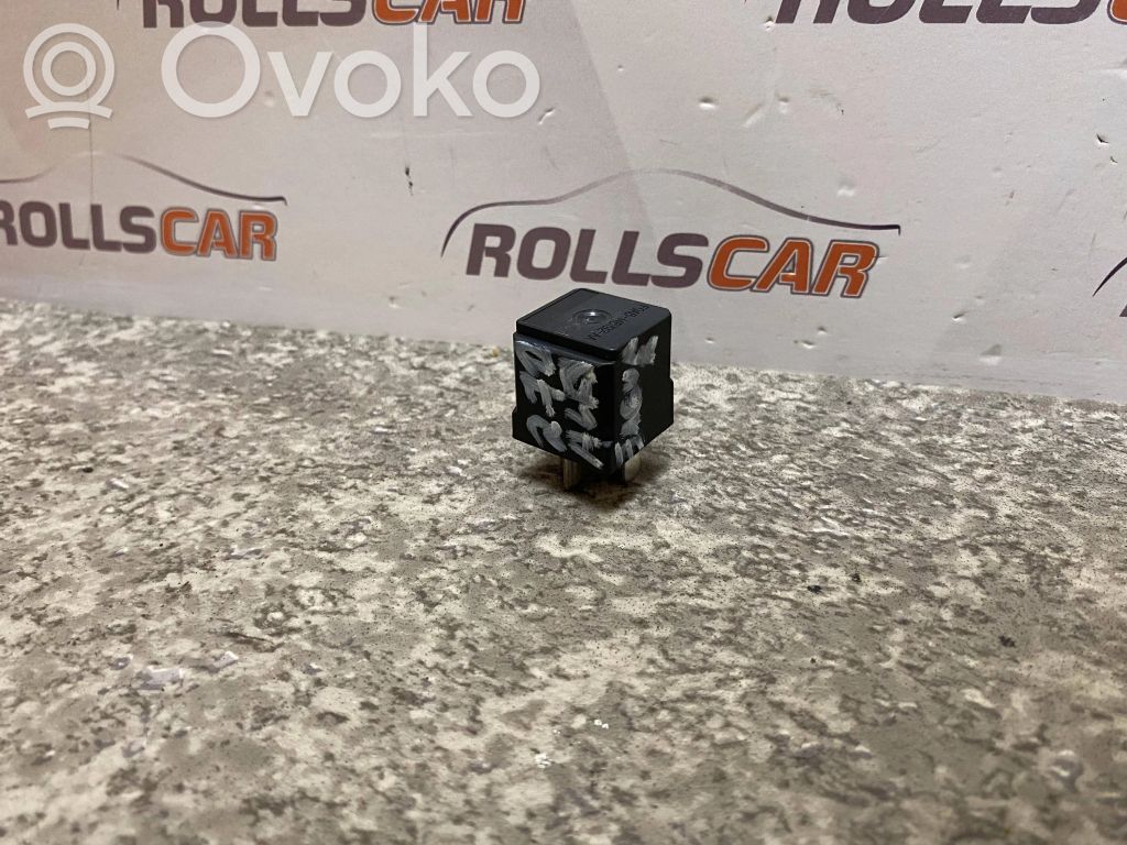 Otros relés   FOAB14B192AA