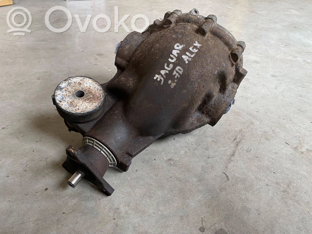 Jaguar S-Type Galinis reduktorius 