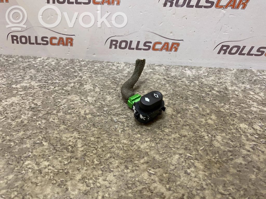 Jaguar S-Type Electric window control switch 