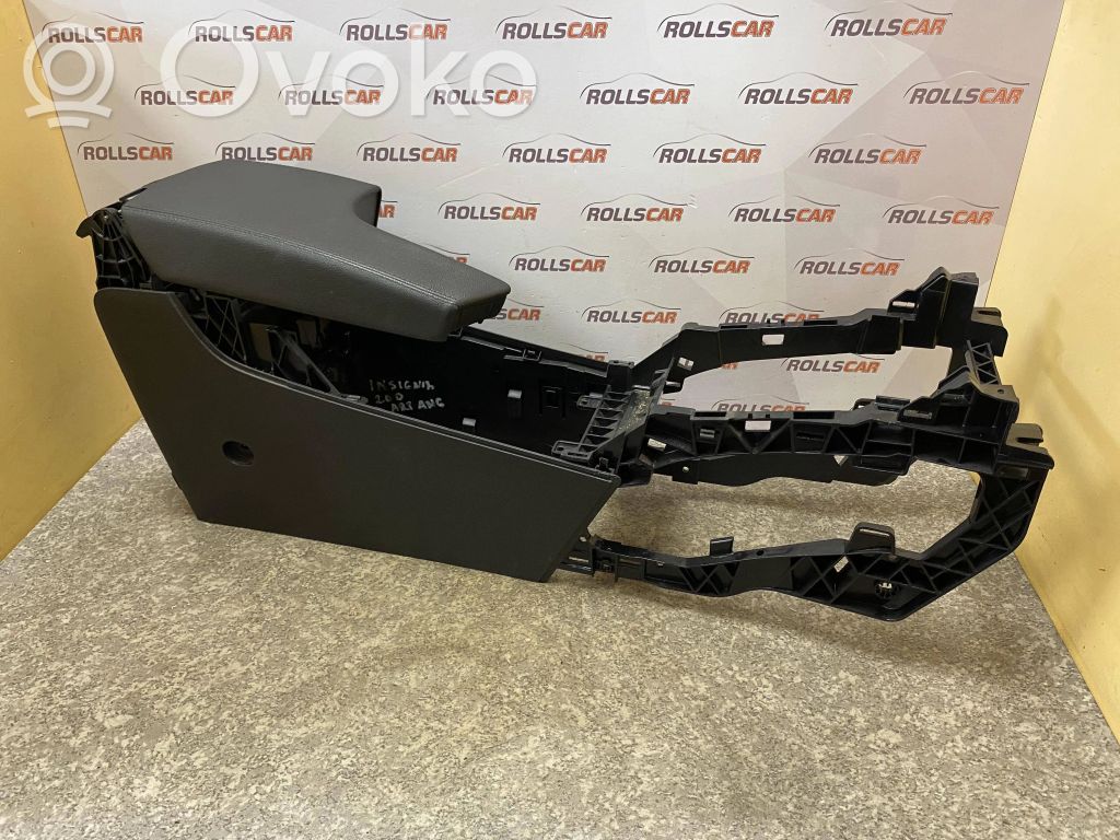 Opel Insignia A Armrest 