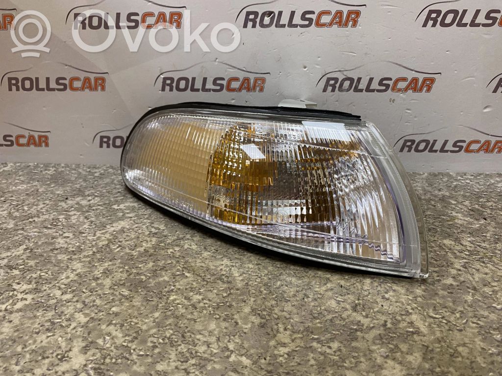 Mazda 626 Front indicator light 