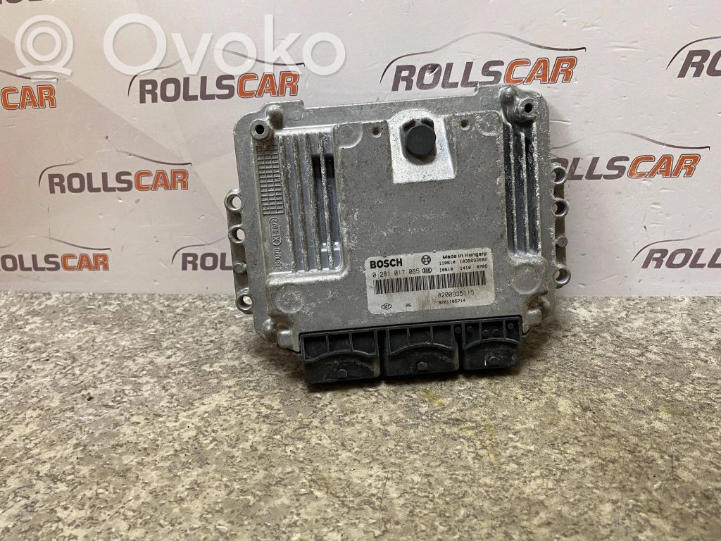 Opel Vivaro Engine control unit/module 
