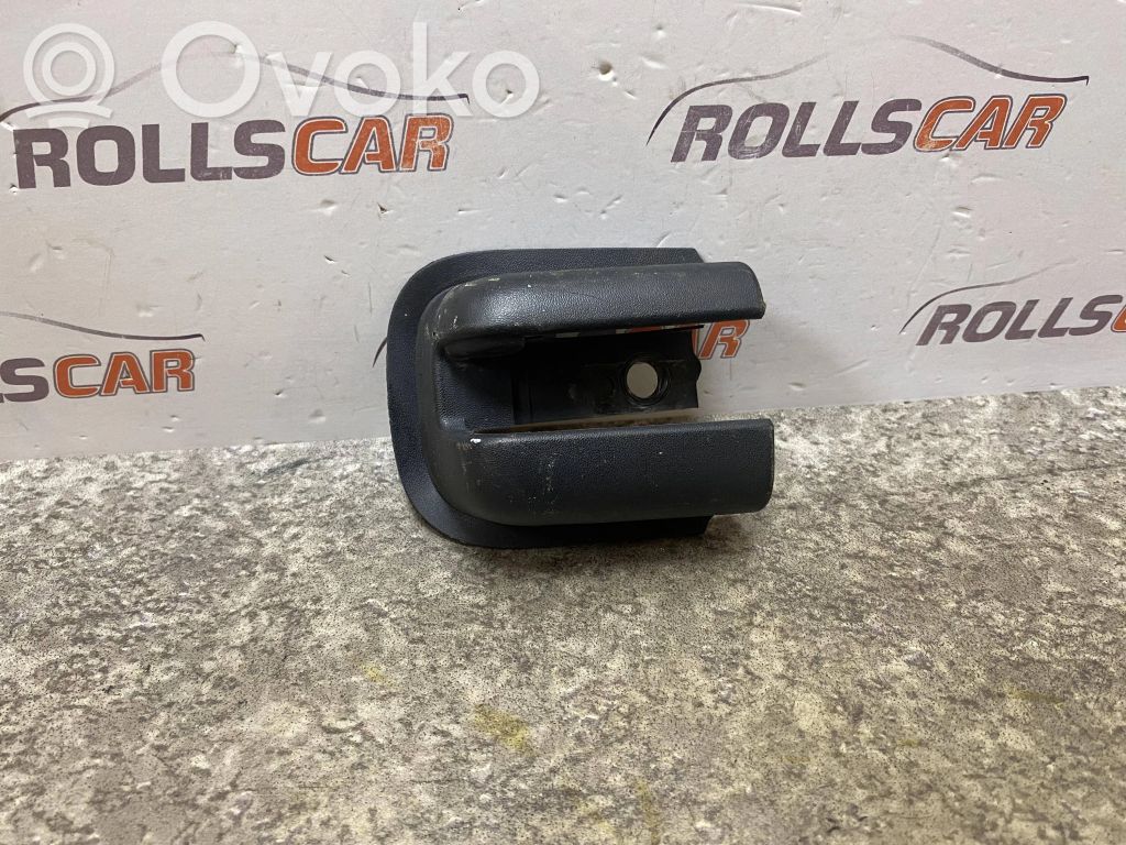 Opel Vivaro Slidės apdaila 