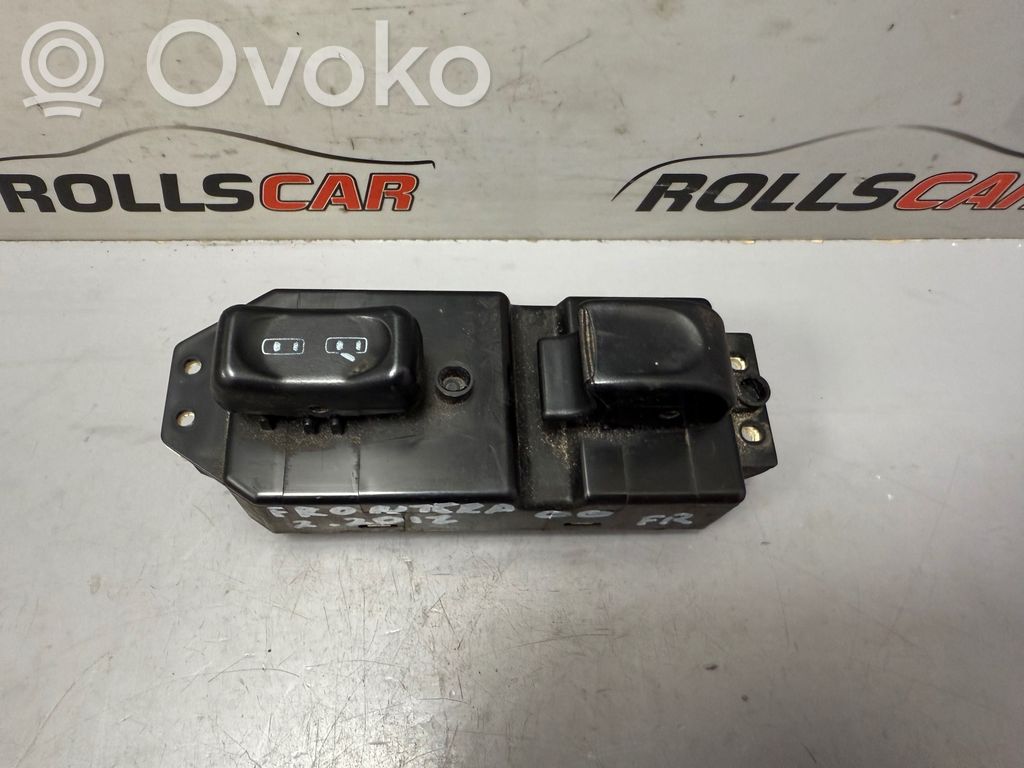 Opel Frontera B Electric window control switch 