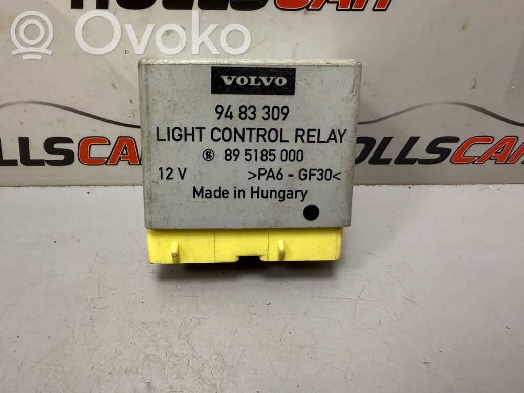 Volvo S70  V70  V70 XC Valojen rele 