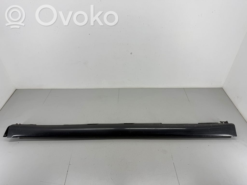 Toyota Corolla Verso AR10 Listón 
