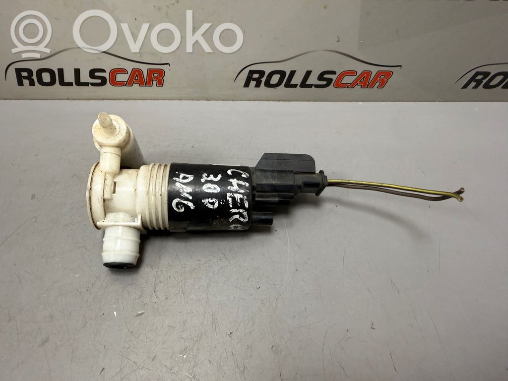 Jeep Grand Cherokee (WK) Windscreen/windshield washer pump 