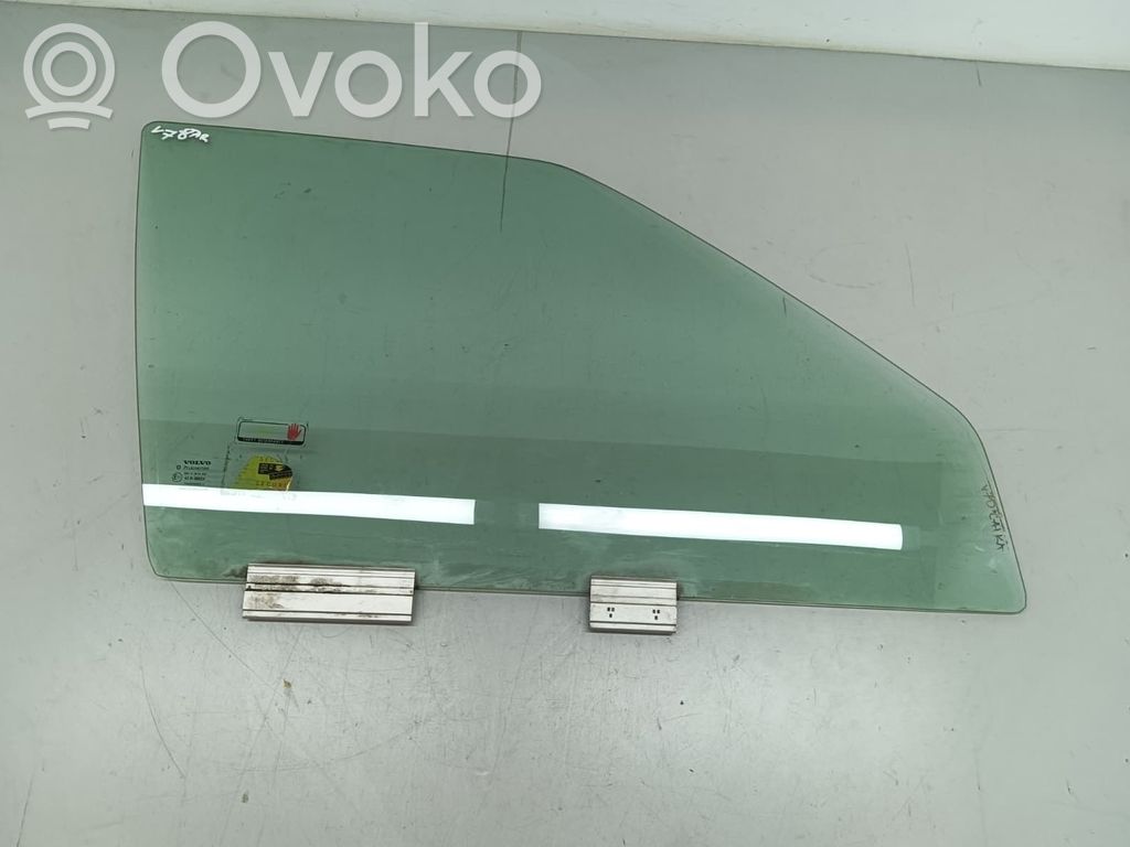 Volvo S70  V70  V70 XC Front door window glass four-door 