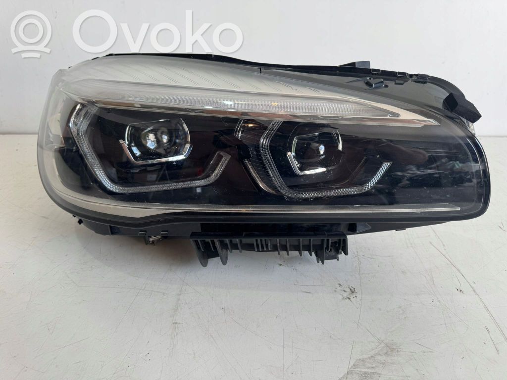 BMW 2 F45 Scheinwerfer 