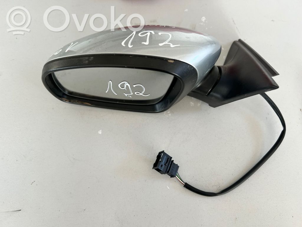 Skoda Fabia Mk2 (5J) Elektryczne lusterko boczne drzwi przednich 
