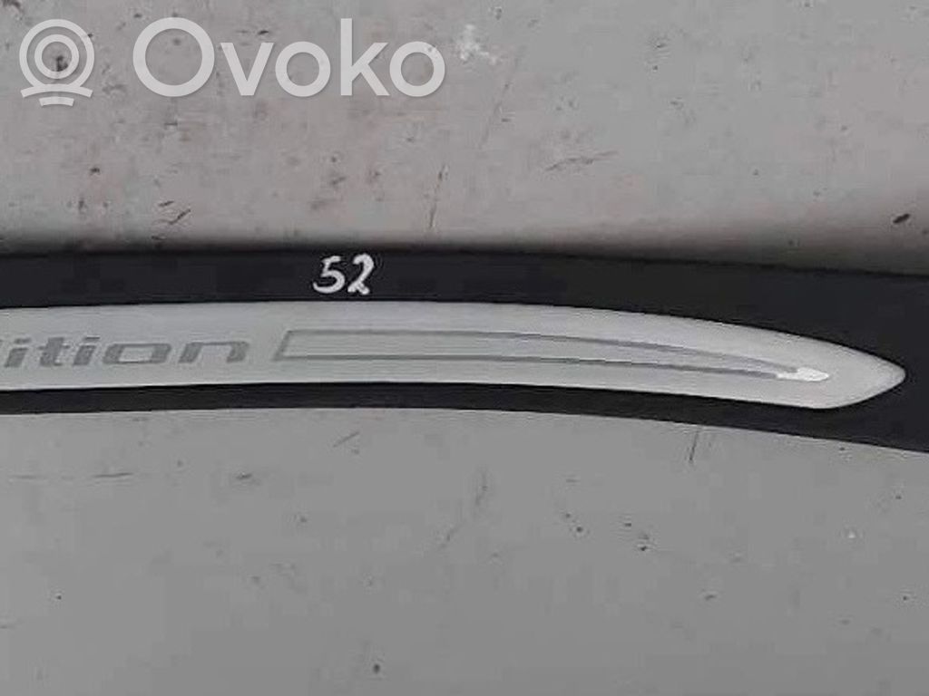 BMW 7 F01 F02 F03 F04 Moldura protectora del borde delantero 