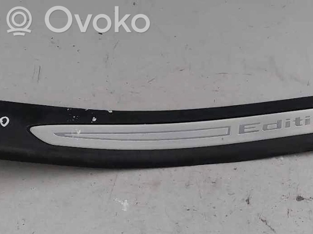 BMW 5 E60 E61 Listwa progowa przednia 