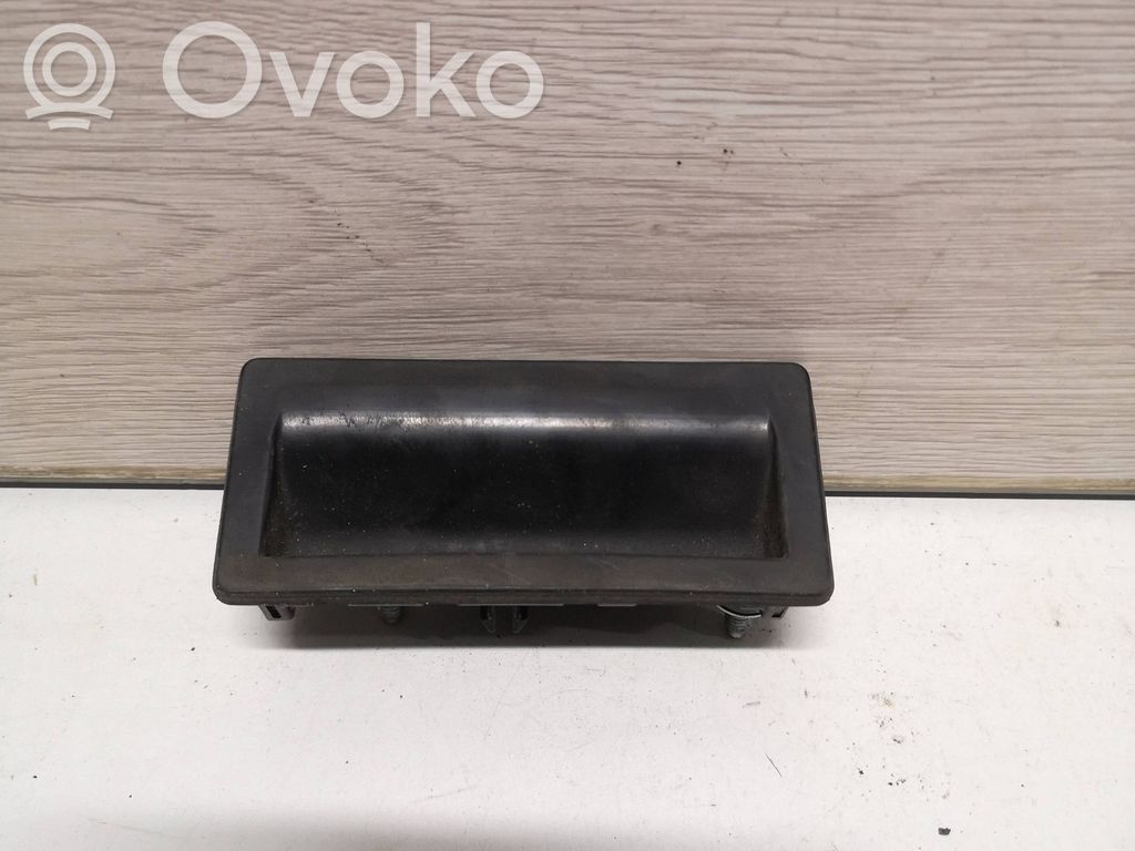 Volkswagen Golf VI Takaluukun/tavaratilan luukun ulkokahva 