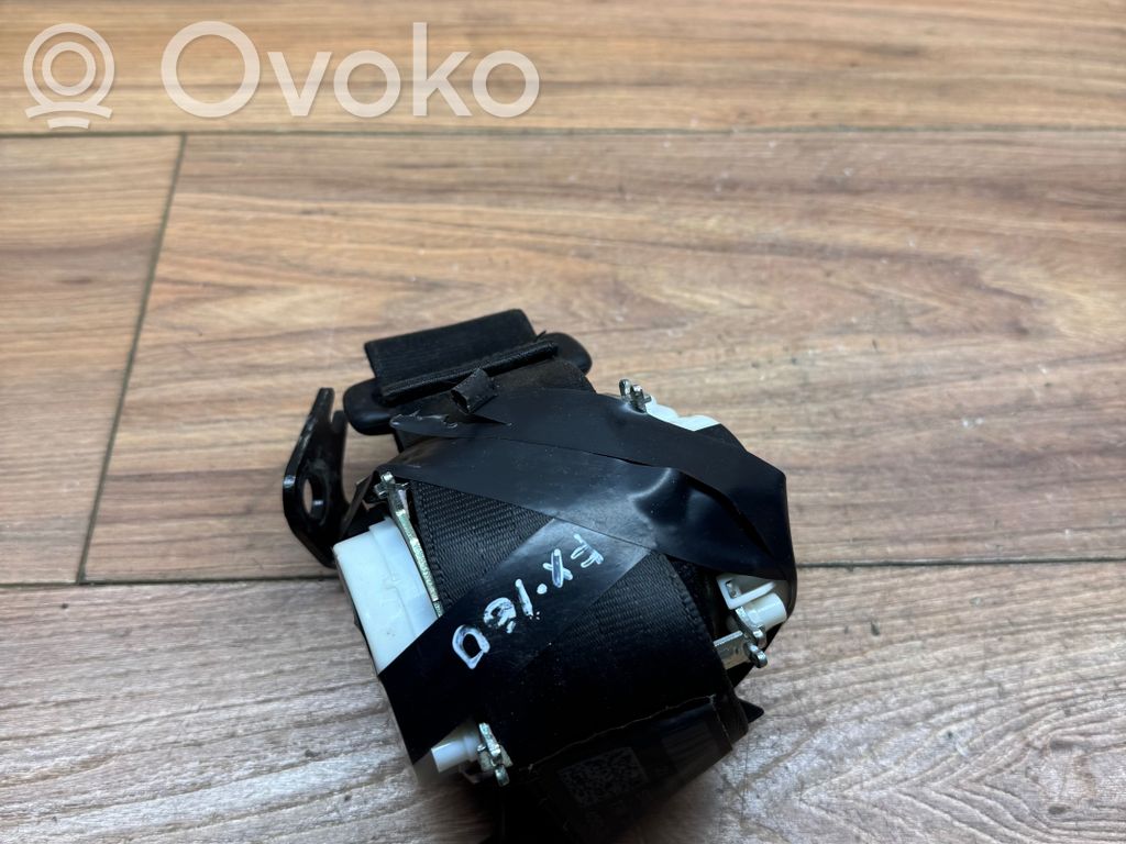 Volkswagen Golf Plus Rear seatbelt 