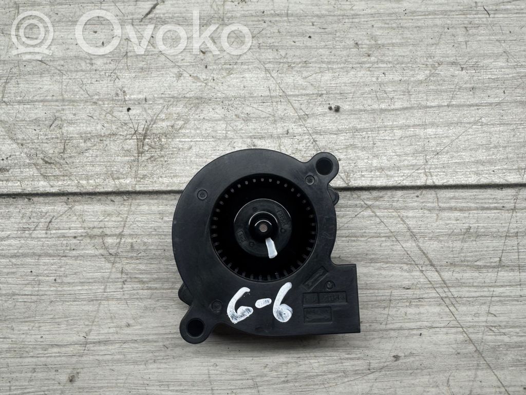 BMW X5 F15 Element lampy przedniej 