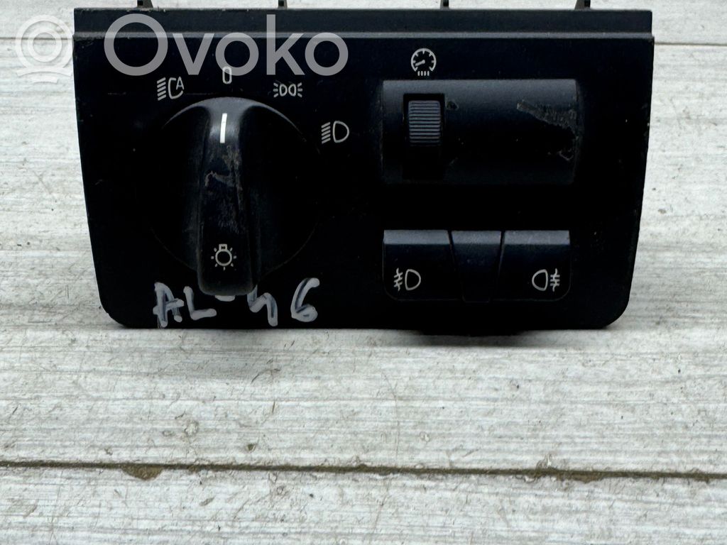 Light switch   6909775,008936,037045061