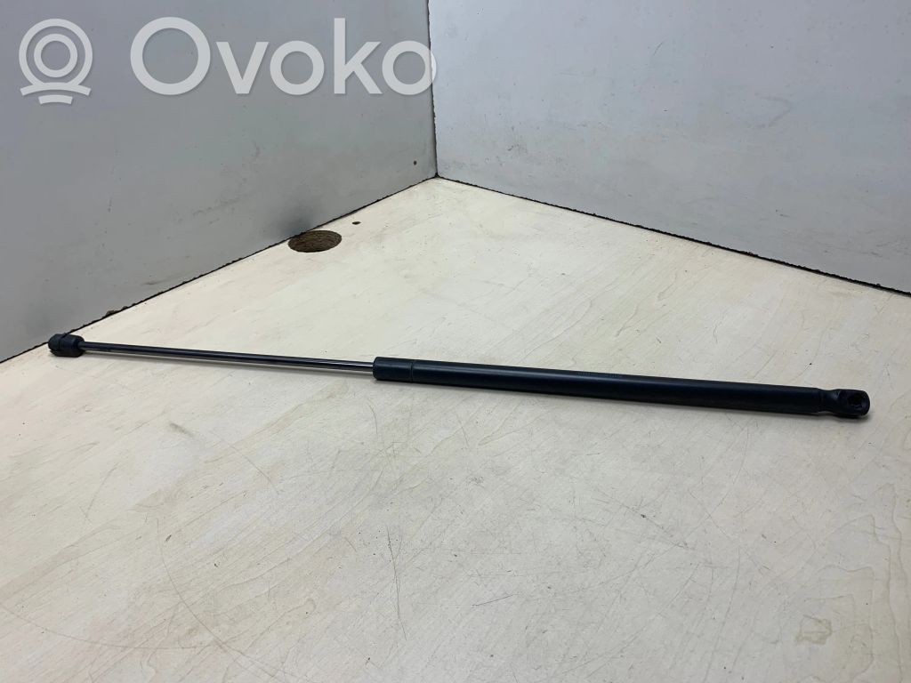 Lancia Delta III Tailgate/trunk strut/damper 