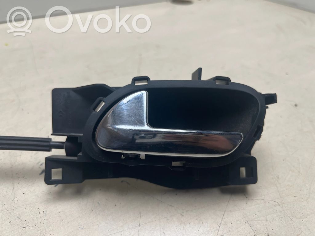 Peugeot 407 Rear door interior handle 