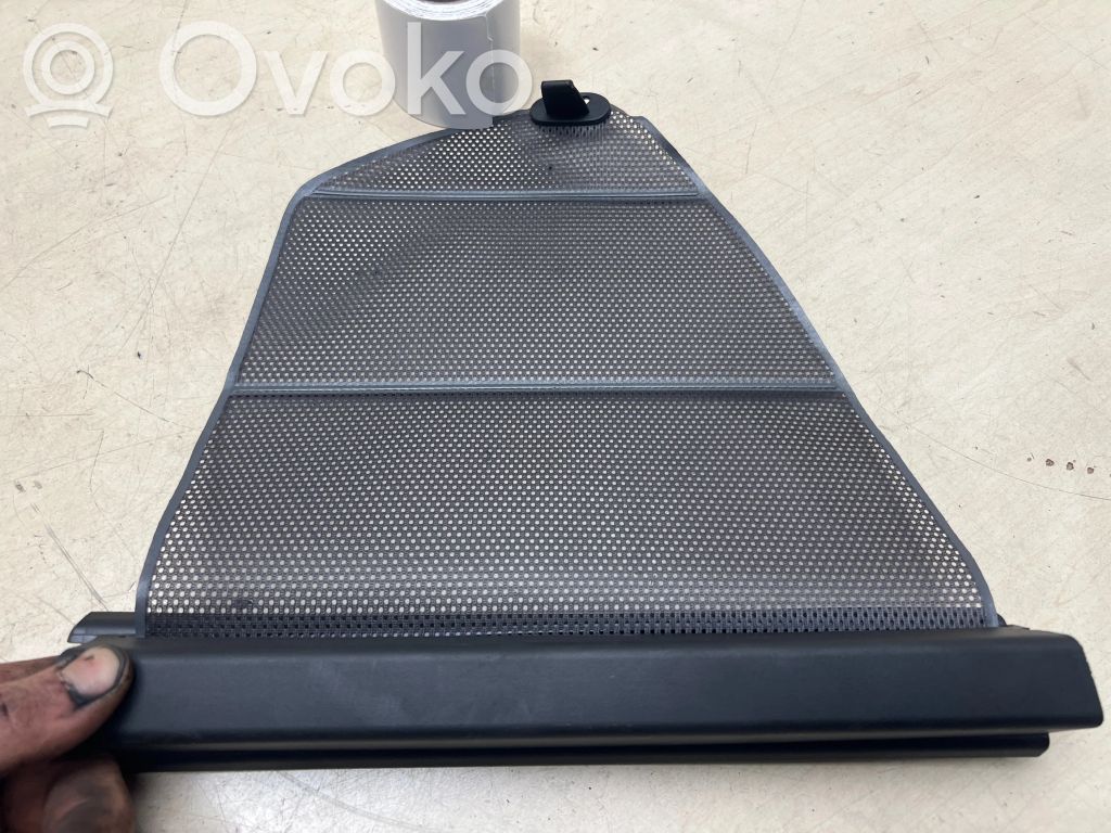 BMW 5 E60 E61 Estate rear side window sun shade/blind 