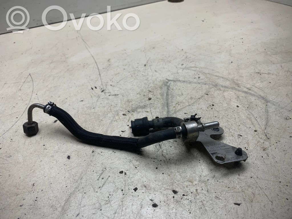 Alfa Romeo 159 Fuel injector supply line/pipe 