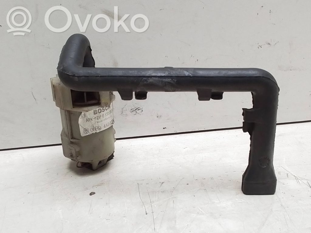 Interior temperature sensor   4A0820545