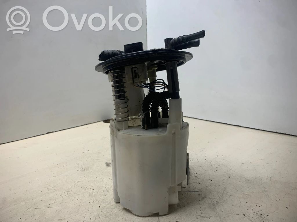 Saab 9-3 Ver2 Bomba interna de combustible 