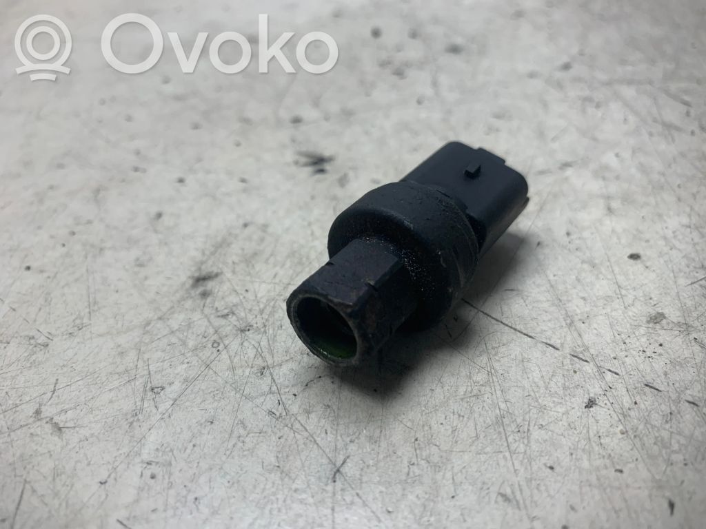 Peugeot 307 Air conditioning (A/C) pressure sensor 