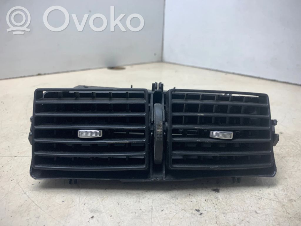 Peugeot 307 Centrinės oro grotelės 
