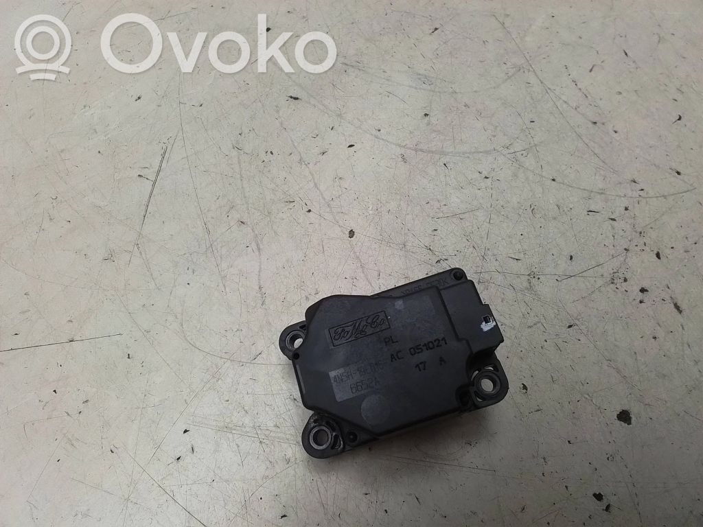 Volvo V50 Oro sklendės varikliukas 