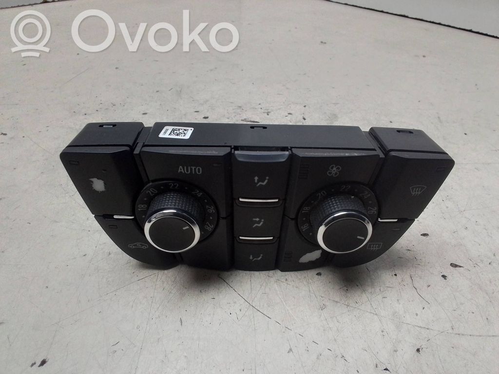 Opel Astra J Climate control unit 