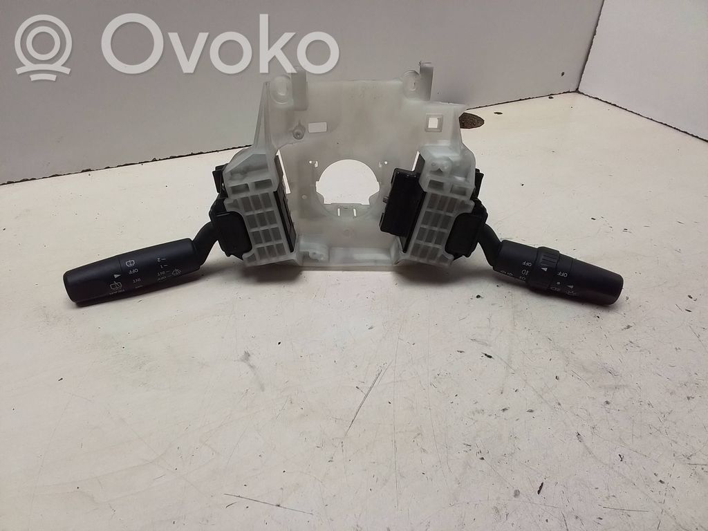 Mazda 3 I Wiper turn signal indicator stalk/switch 