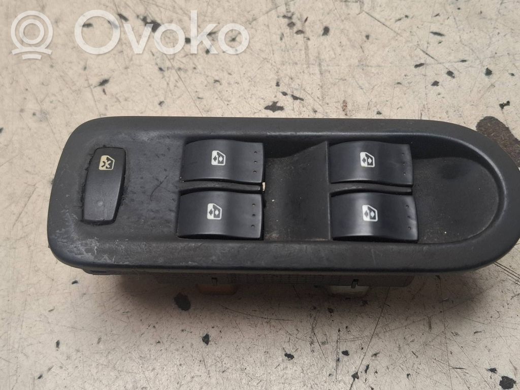 Renault Scenic II -  Grand scenic II Electric window control switch 