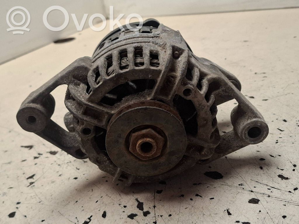 Opel Astra G Alternador 