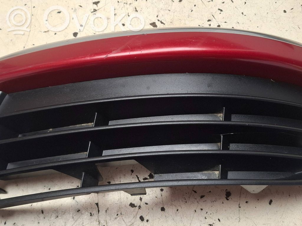 Volkswagen Jetta V Kratka dolna zderzaka przedniego 