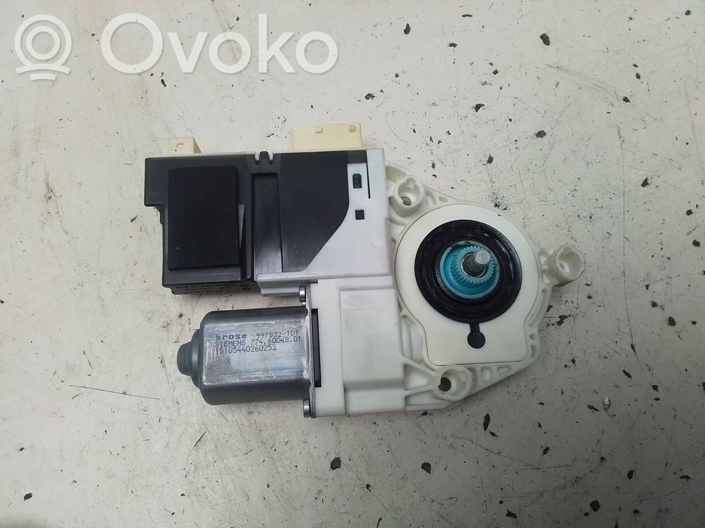 Citroen C4 I Motor macara geam ușă față 
